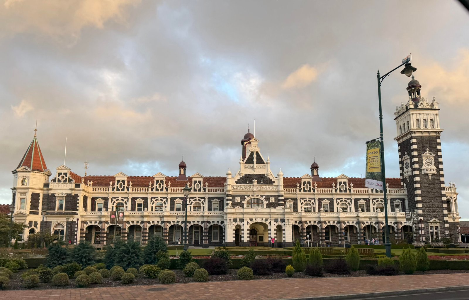 Miniatyrbilde for Travel Report from New Zealand